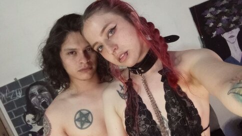 Join ByrnieAndConnie’s Live Cam Show Now