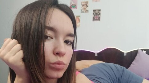 Join CleoTwilight’s Live Cam Show Now