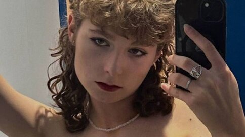 Join JeanetteFluegge’s Live Cam Show Now