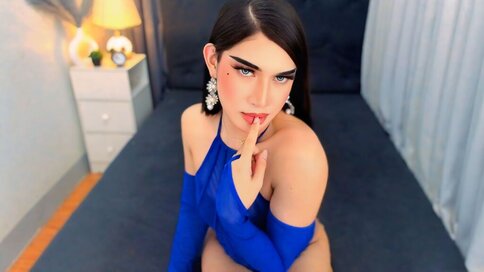 Join NathaliaCalifa’s Live Cam Show Now