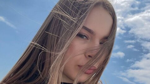 Join ShelyTores’s Live Cam Show Now