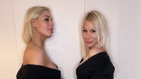 Join SusyAndStella’s Live Cam Show Now